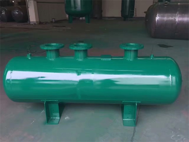 1679991473376569.jpeg 桥东桥东桥东蒸汽分气缸1.jpeg